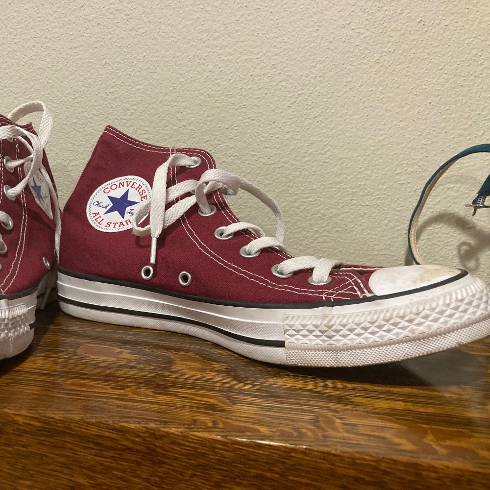Maroon Converse High Top